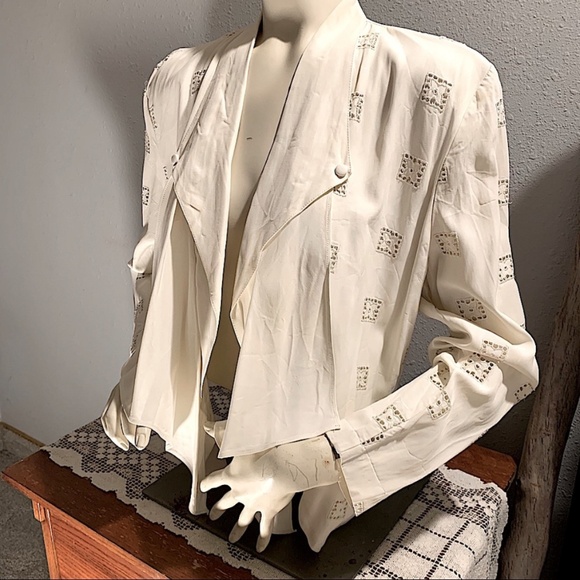 Caché Cutout Peekaboo jacket - Picture 1 of 6